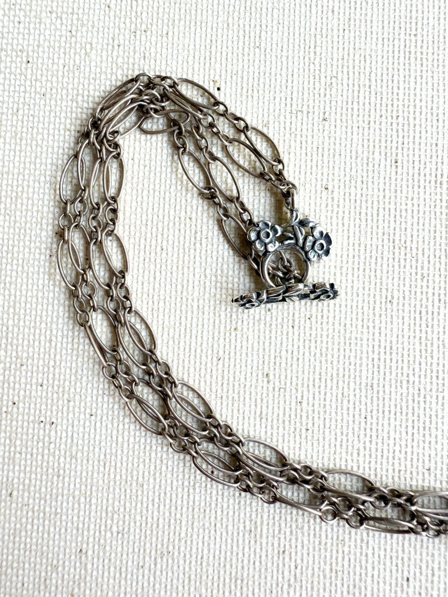 One of a Kind Vintage Arizona Turquoise, Sterling Silver and Gaspeite Necklace by Sage Machado - The Sage Lifestyle