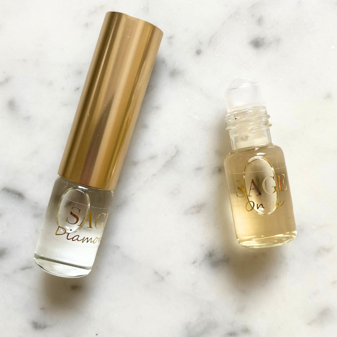 Diamond &amp; Onyx Organic 1/4 oz Eau de Toilette Dual Roll with cap off to show detail