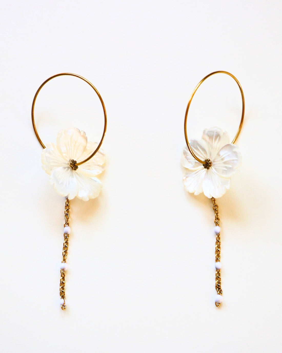 Medium Mother of Pearl Flower Hoops with White Enamel Chain Gold Earrings by Sage Machado - The Sage Lifestyle