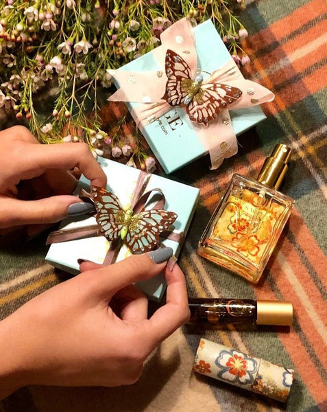 Gift Wrapping - The Sage Lifestyle